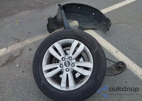 2017 Kia Sportage Lx z USA, uszkodzony, nr VIN KNDPM3AC7H7176849